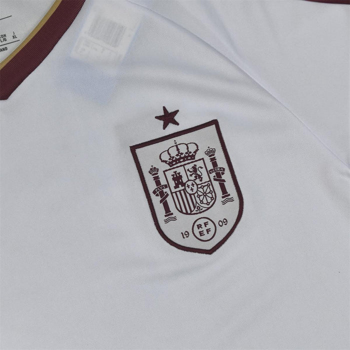 2026 Fan Spain Away