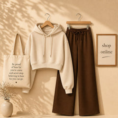 BASIC BEIGE CROP HOOD WITH BROWN FLAPPER